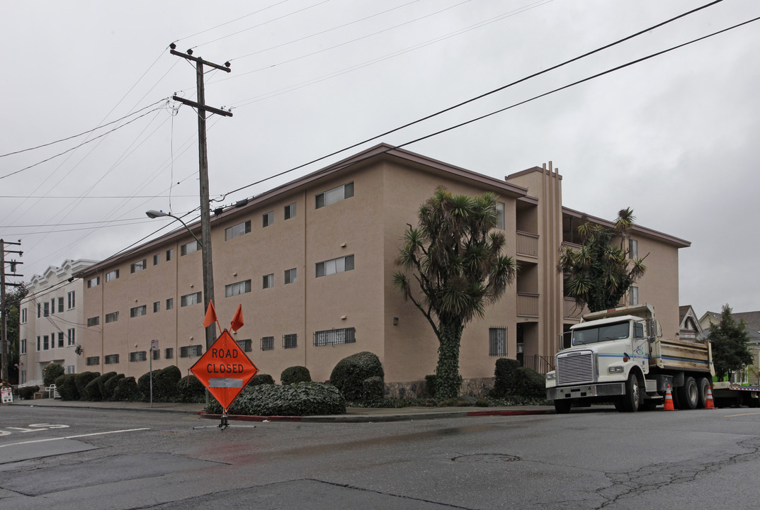 1846 8th Ave in Oakland, CA - Foto de edificio