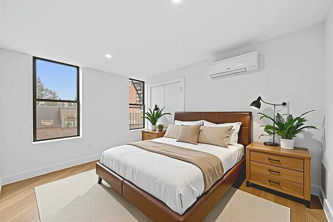 192 Bedford Ave in Brooklyn, NY - Building Photo - Building Photo