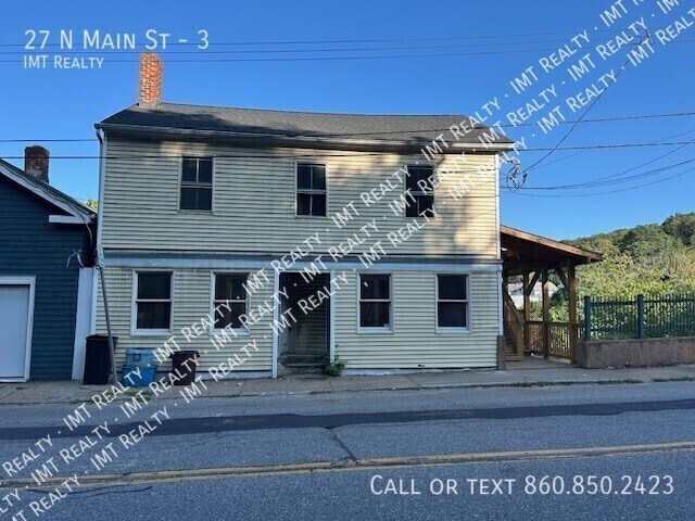 27 N Main St