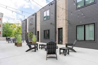 3206 West End Cir in Nashville, TN - Building Photo - Building Photo