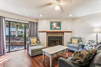 170 Ocean Hibiscus Dr in St. Augustine, FL - Building Photo - Building Photo