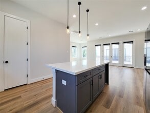 905 Quitman St in Houston, TX - Building Photo - Building Photo