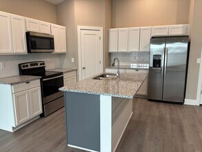2714-2716 S Greenleaf St in Wichita, KS - Building Photo - Building Photo