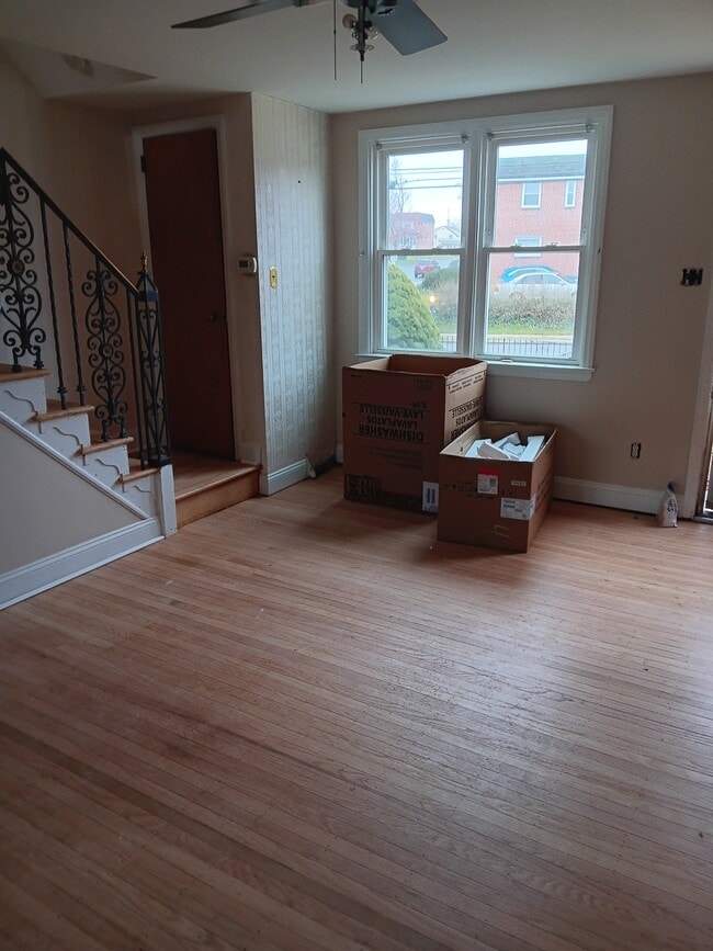 4 S Academy Ave in Glenolden, PA - Building Photo - Building Photo