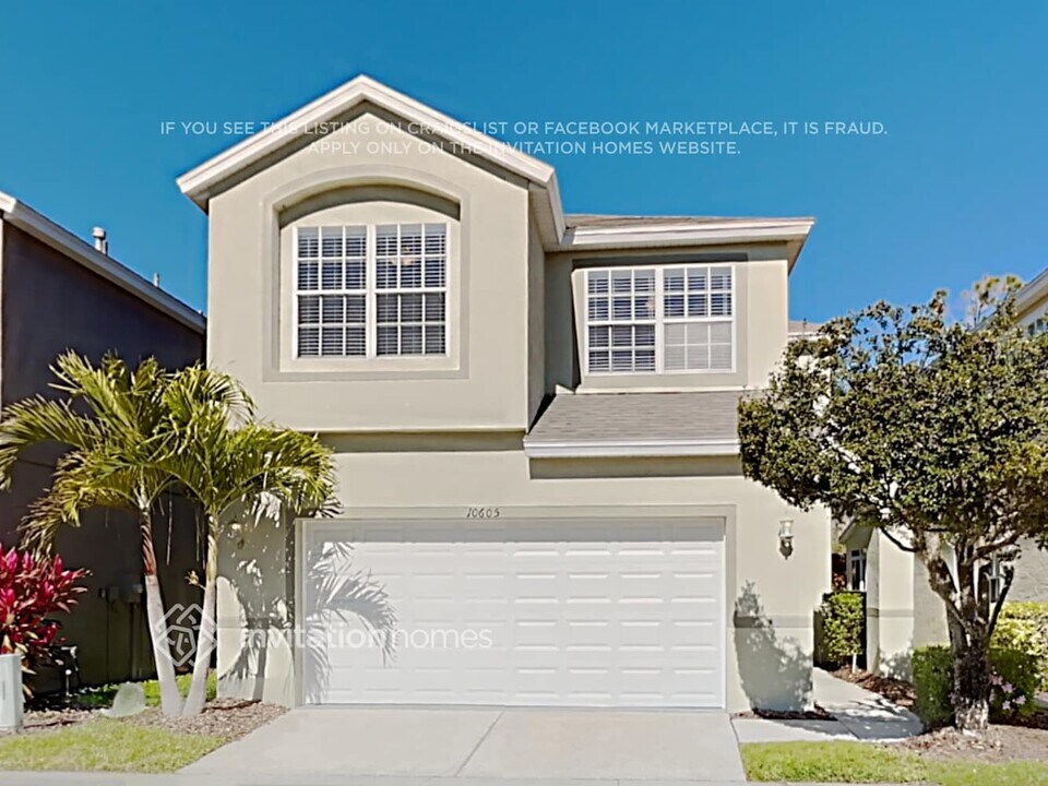 10605 Marlington Pl in Tampa, FL - Foto de edificio