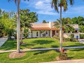 1291 Caloosa Dr in Ft. Myers, FL - Building Photo - Building Photo