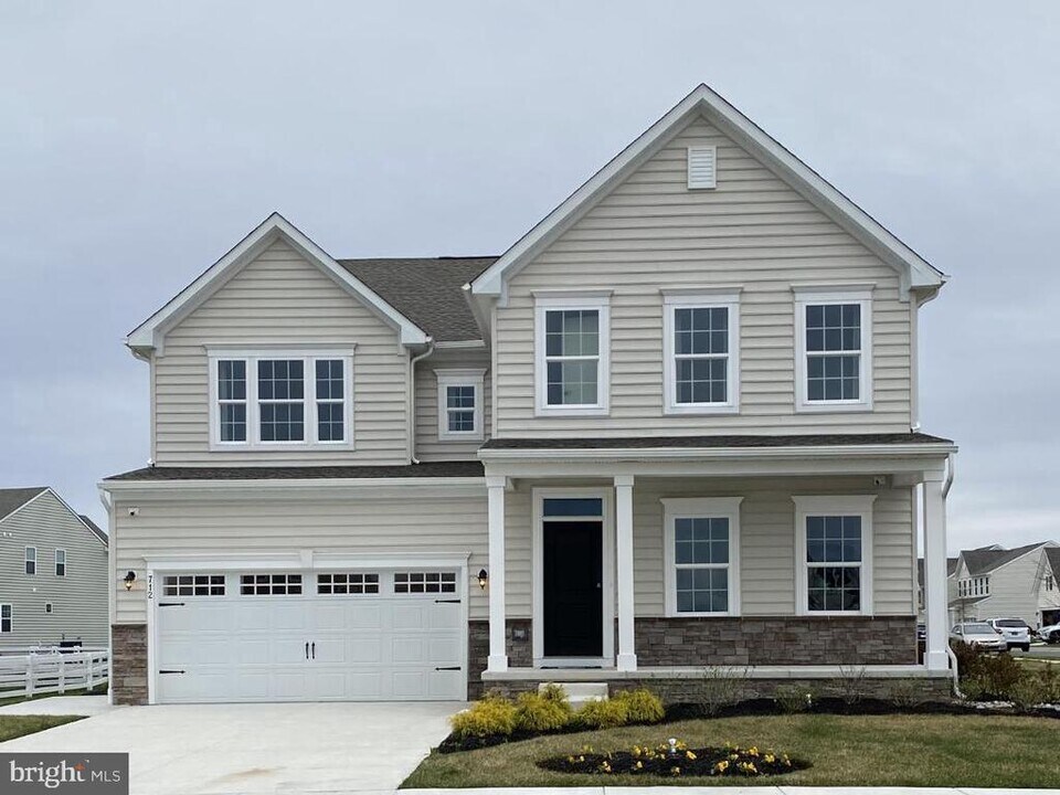 712 Wallasey Dr in Middletown, DE - Building Photo