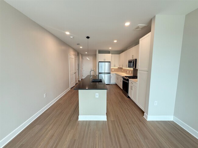 716 Waugh Dr in Houston, TX - Building Photo - Building Photo