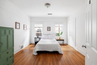 1770 N Sierra Bonita Ave in Pasadena, CA - Building Photo - Building Photo