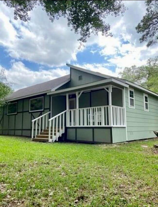 property at 17821 Theiss Mail Rte Rd