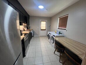 1905 2nd Ave N in Irondale, AL - Foto de edificio - Building Photo