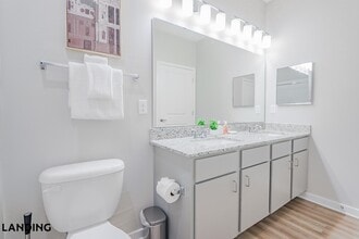 2331 Commerce Park Dr NE, Unit 3410 in Palm Bay, FL - Building Photo - Building Photo