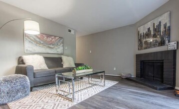 5450 Timber Creek Pl Dr in Houston, TX - Foto de edificio - Building Photo