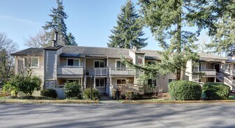 14200 NE 171st St in Woodinville, WA - Building Photo