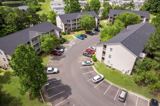 Carlson Bay Luxury Apartments in Fayetteville, NC - Building Photo - Building Photo