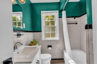 3711 Normandy Rd in Royal Oak, MI - Building Photo - Building Photo