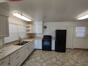 4757-4759 Laverne Ave in Klamath Falls, OR - Building Photo - Building Photo