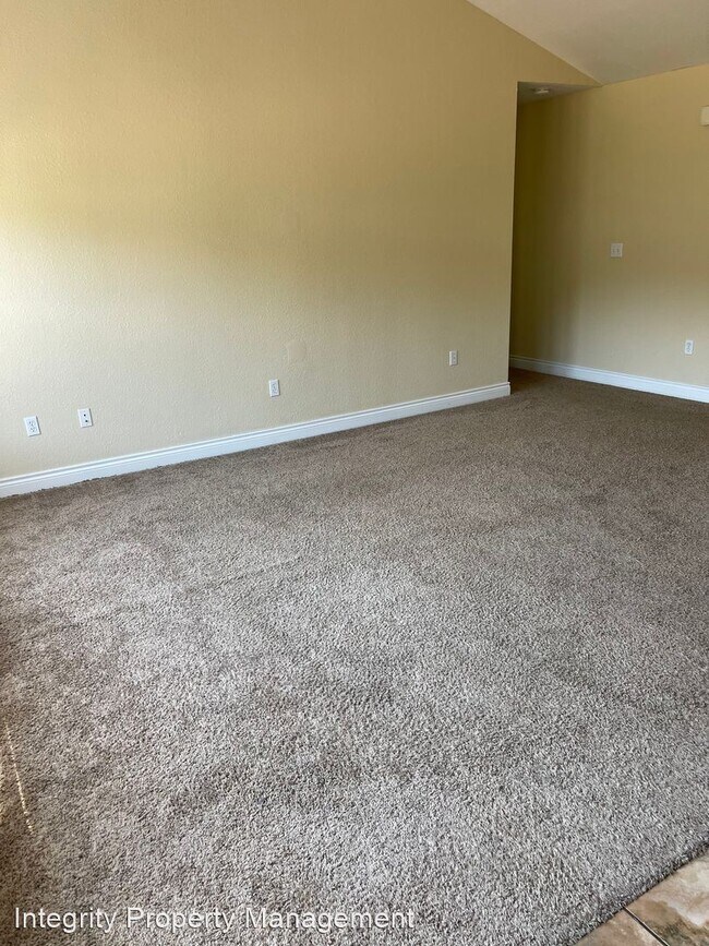 16185 Hershey Dr photo'