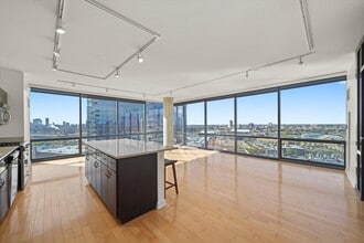 860 W Blackhawk St in Chicago, IL - Foto de edificio - Building Photo