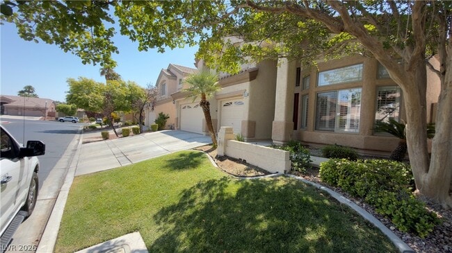 10619 Sunwind Ave