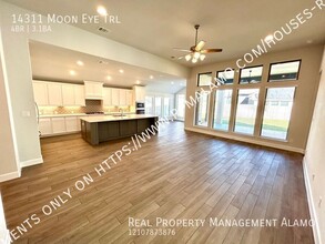 14311 Moon Eye in San Antonio, TX - Building Photo - Building Photo