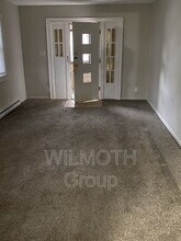 5358 Winthrop Ave in Indianapolis, IN - Foto de edificio - Building Photo