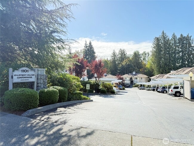 property at 1101 10th St