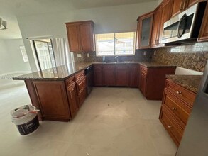 10034 SW 221st St Rd in Cutler Bay, FL - Building Photo - Building Photo