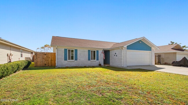 7766 Betty Louise Dr in Panama City, FL - Building Photo - Building Photo