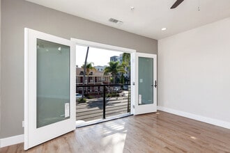 3318 Fourth Ave in San Diego, CA - Building Photo - Building Photo