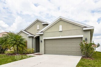 7912 112th Ave E in Parrish, FL - Building Photo - Building Photo