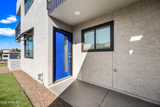 4139 N 27th St in Phoenix, AZ - Foto de edificio - Building Photo