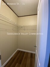 211 Monroe St in Rawlins, WY - Building Photo - Building Photo