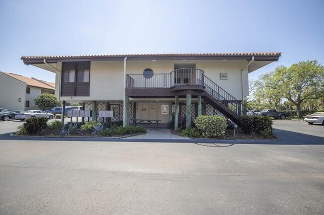 property at 1515 Pinellas Bayway S