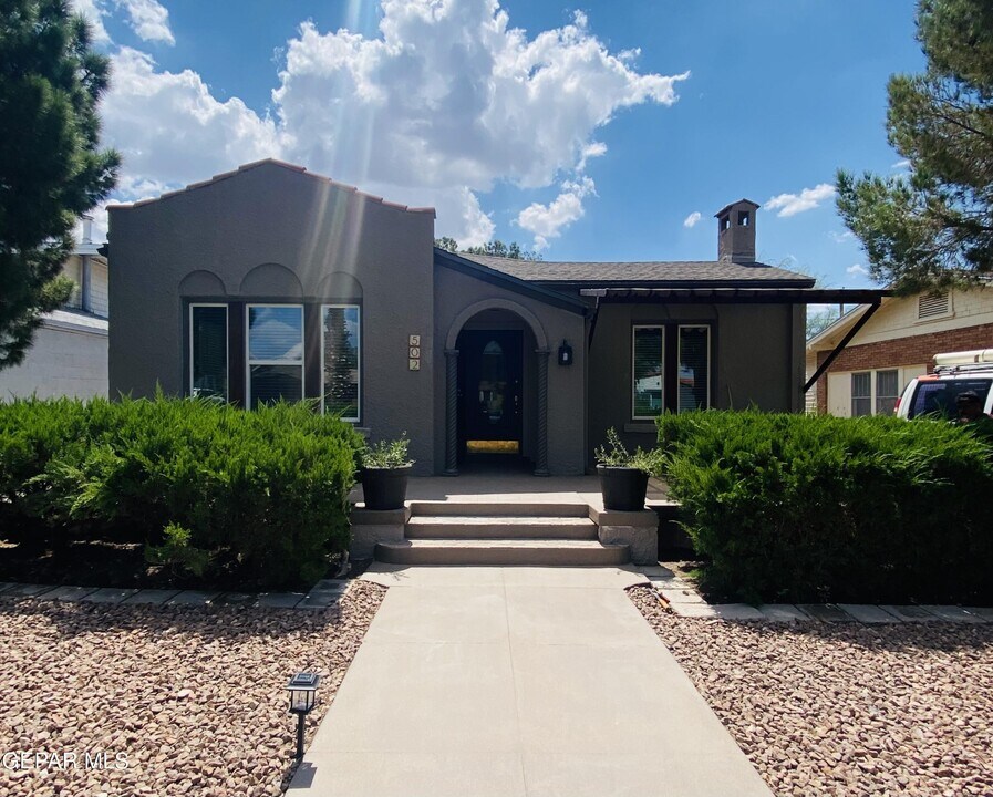 502 Cincinnati Ave in El Paso, TX - Building Photo