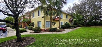9400 Ivy Brook Run in Ft. Myers, FL - Building Photo