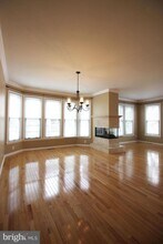 10470 Courtney Dr in Fairfax, VA - Building Photo - Building Photo