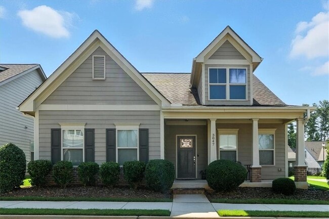 property at 3047 Patriot Square SW