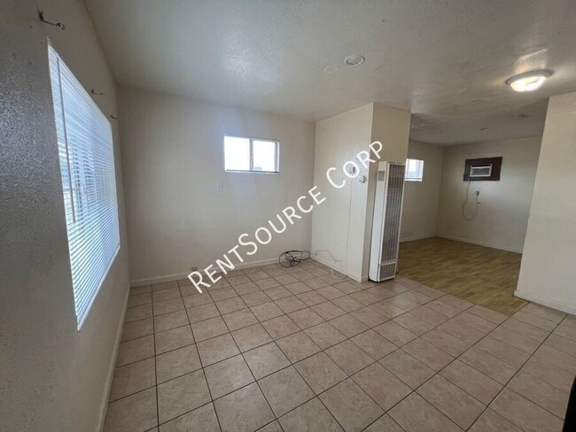 2542 Main St in Barstow, CA - Building Photo - Building Photo