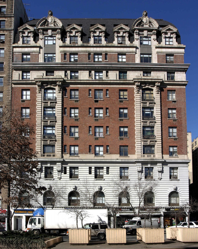 Marseilles in New York, NY - Foto de edificio - Building Photo