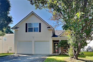 4228 Lost Springs Tr in Douglasville, GA - Building Photo