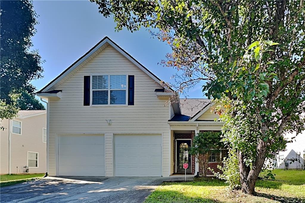 4228 Lost Springs Tr in Douglasville, GA - Building Photo