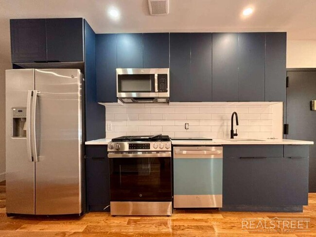 Herkimer Street, Unit 1