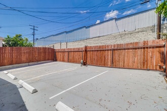 3080 Island Ave, Unit B in San Diego, CA - Building Photo - Building Photo