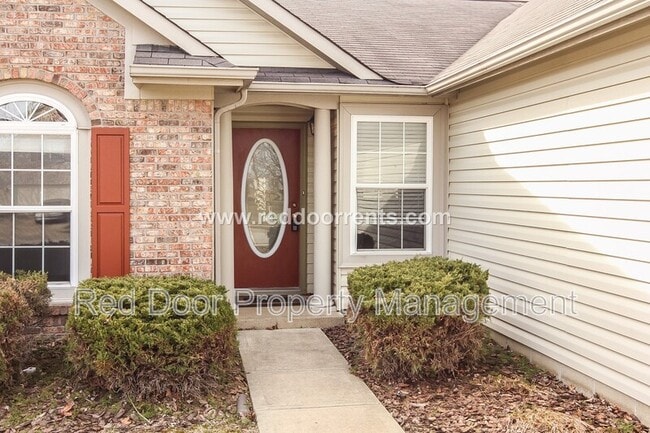10051 Long Meadow Dr in Fishers, IN - Building Photo - Building Photo
