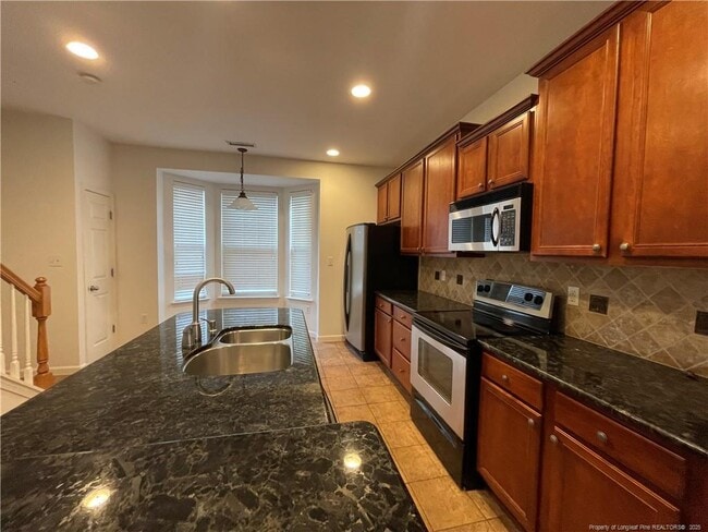 8803 Camden Park Dr in Raleigh, NC - Building Photo - Building Photo