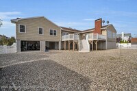 200 Pershing Blvd photo'