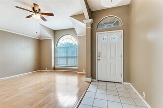 1800 Corvallis Ct in Arlington, TX - Building Photo - Building Photo