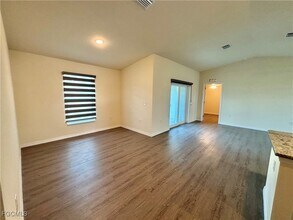 7018 Palpano Cir in La Belle, FL - Building Photo - Building Photo