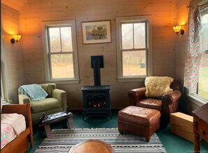 126 Beaver Brook Rd in Lyme, CT - Building Photo - Building Photo